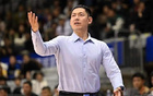張慶鵬領(lǐng)隊(duì)訓(xùn)練，全隊(duì)汗流浹背，四將缺席，調(diào)整持續(xù)中。